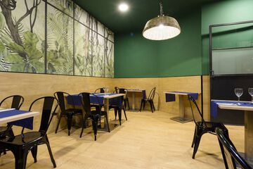 Coffee shop