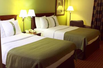 Garden Plaza Hotel