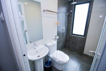 Bathroom shower