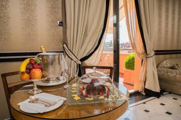 Room service - dining