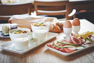 Breakfast meal