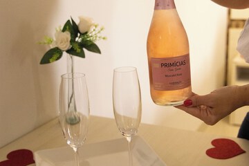 Champagne service