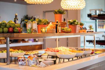 Breakfast buffet