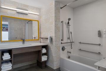 Bathroom shower