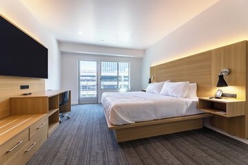 Room 44 of 81