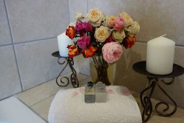 Bathroom amenities