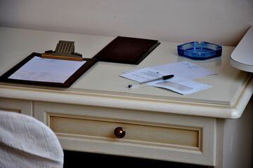Room amenity