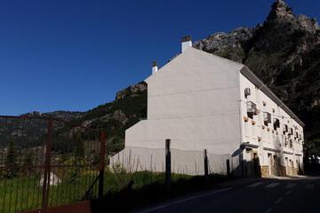 Photo 48