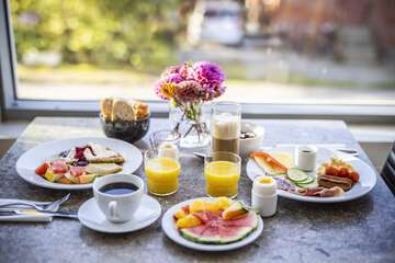 Breakfast buffet