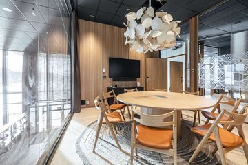 Meeting facility