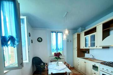 Photo 35