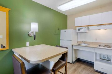 Extended Stay America Suites Los Angeles LAX El Segundo 19
