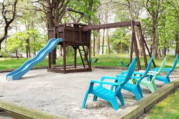 Children's play area - outdoor