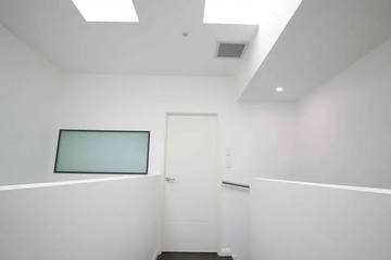 hotel_rooms