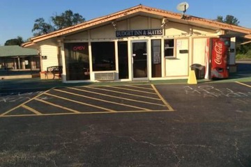 Budget Inn & Suites