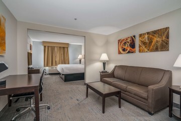 Room 7 of 15