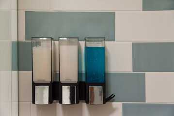 Bathroom amenities