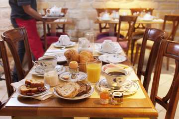 Breakfast meal
