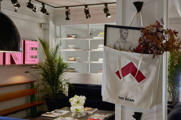 Hotel Interior 7 of 44