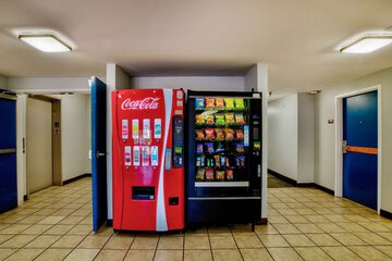 Vending machine