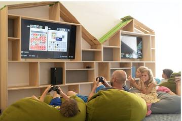 Children's theme room