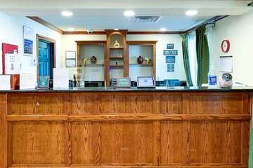 Motel Hobbs NM Lobby