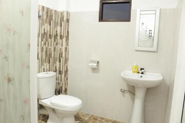 Photo 32
