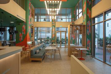Coffee shop