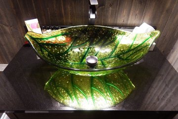 Bathroom sink