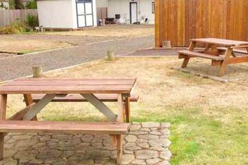 BBQ/picnic area