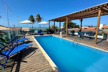 Rooftop pool