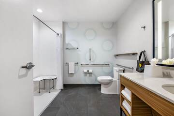 Bathroom shower