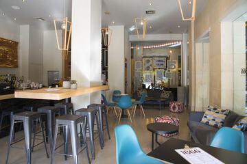 Coffee shop
