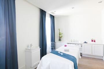 Treatment room