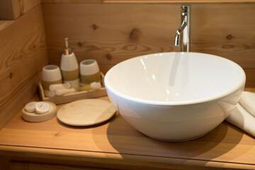 Bathroom sink