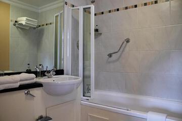Photo 43