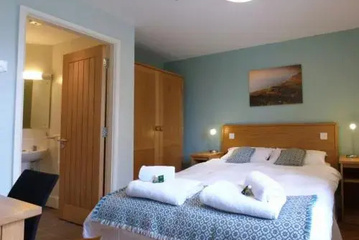 guest_rooms
