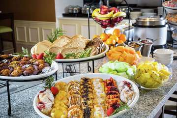 Breakfast area