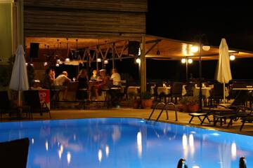 Poolside bar