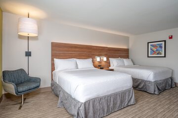 Room 22 of 49