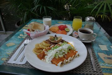 Breakfast meal