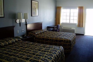 Texas Inn and Suites at La Joya