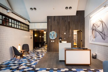 Hotel Interior 40 of 102