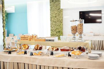 Breakfast buffet