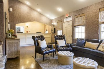 Hotel Interior 11 of 43