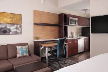 TownePlace Suites Charleston Airport / Convention Center