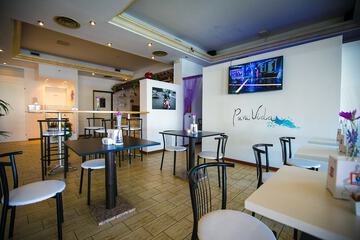 Cafe