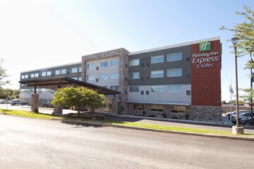 Holiday Inn Express & Suites Johnstown by IHG