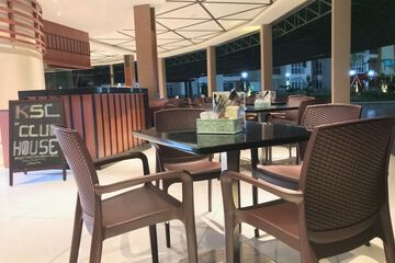 Cafe