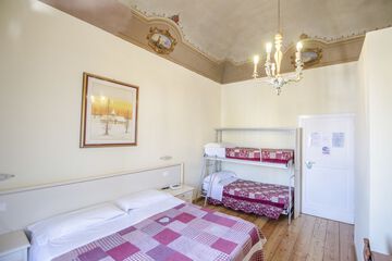 Children's theme room